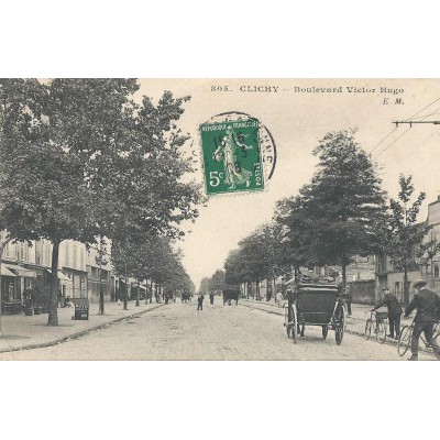 Clichy - Le Boulevard Victor-Hugo